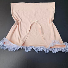 Load image into Gallery viewer, The 🧚🏻♀️🐑"Pink Fae Top"🌳