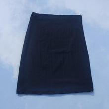 Load image into Gallery viewer, The 🖤 "Jet Skirt" 🖤
